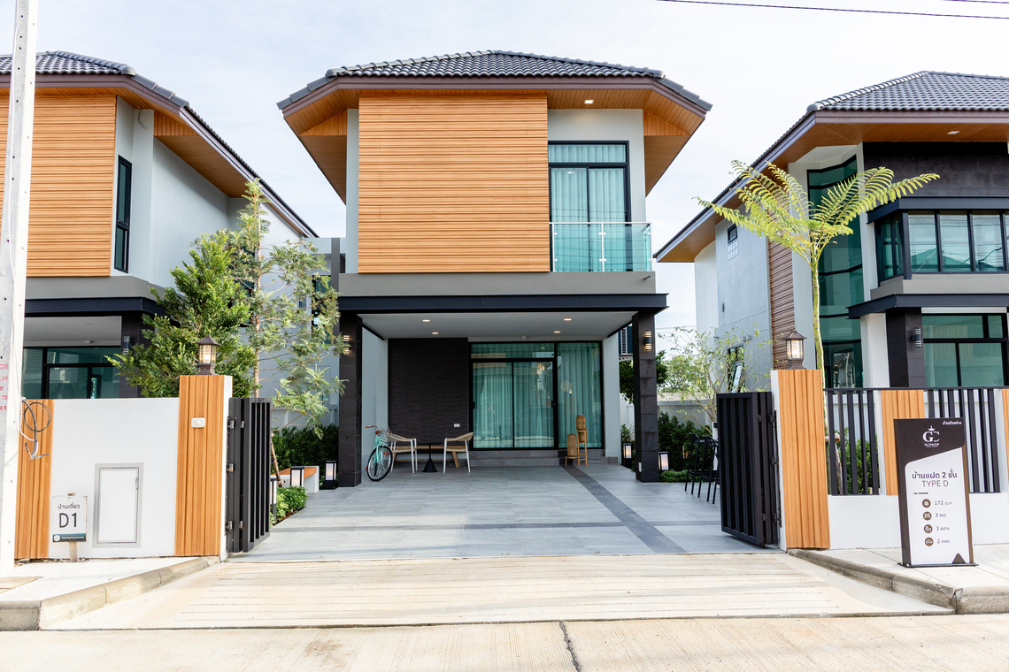 โครงการสุธาทิพย์แกรนด์คูลี่